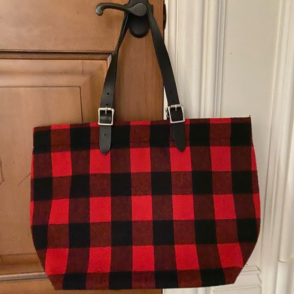 Buffalo Plaid tote bought at Athleta~